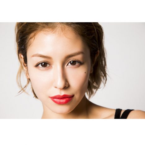 アメリカ育ちのBENIは、J-POPにどうアプローチしたか?「日本の曲は洋楽に比べてポエティック」