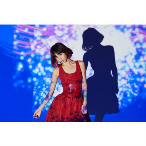 LiSA、「Catch the Moment」でみせた成長の跡 『SAO』コラボの歩みを辿る