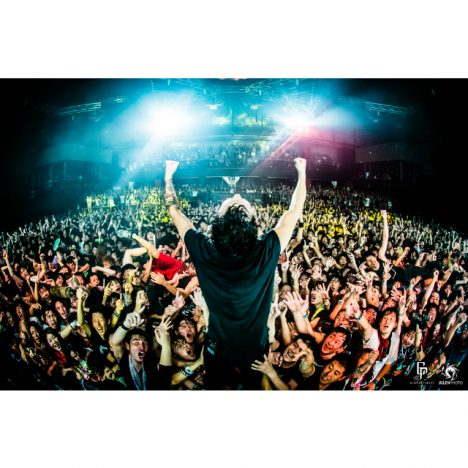 coldrain、“セットリスト投票ライブ”レポ 7年間の軌跡をファンと再確認した夜