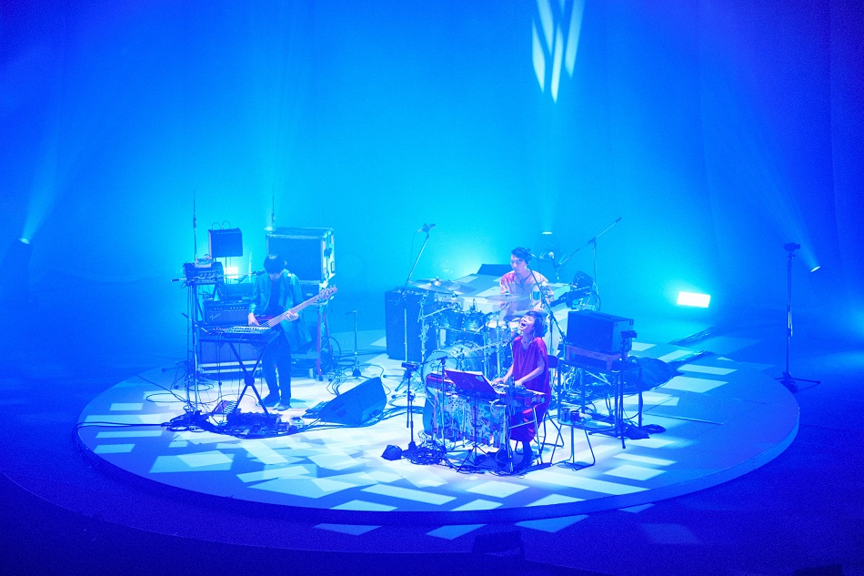 クラムボン、武道館公演ライブ評