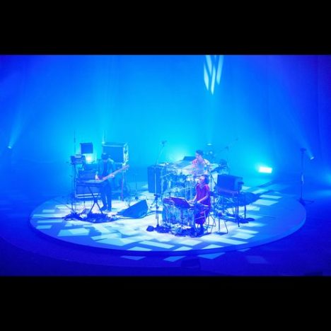 クラムボンが武道館公演で見せた、ミュージシャンシップの高さと“ギャップ萌え”