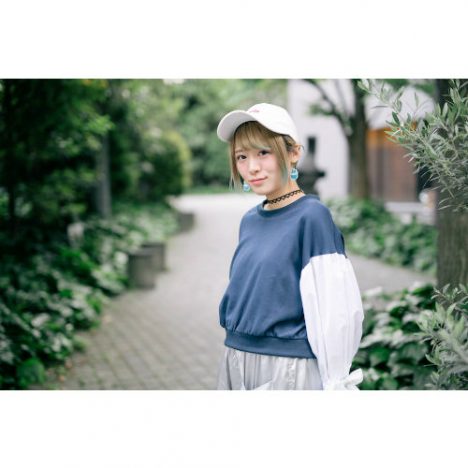 『ゼロの書』OPテーマでも話題 新世代アニソンシンガー たぴみるが提唱する“エモカワイイ”とは?