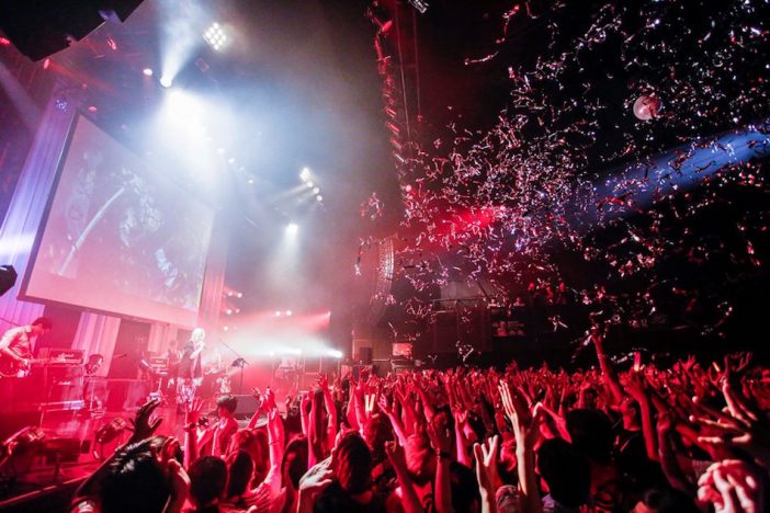 島爺の初ライブには“生きた表現”があった 歌い手としての実力発揮した『冥土ノ宴』