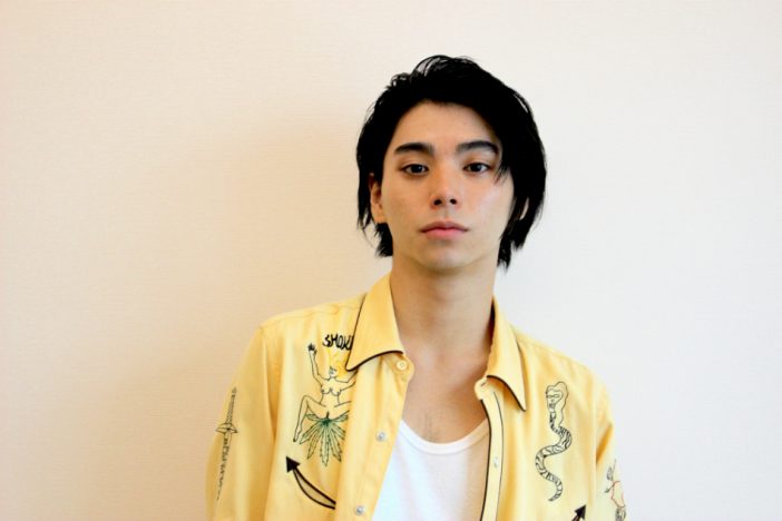 村上虹郎が語る、制服へのロマンと音楽愛 『二度めの夏、二度と会えない君』インタビュー