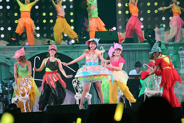 三森すずこが繰り広げた一大レビューショー 『Tropical Paradise』の物語と重なる思いの画像2-2