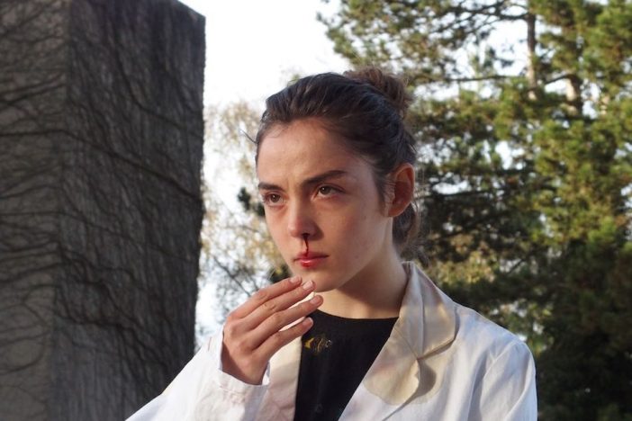 “人肉食”は物語にとって味付け? 『RAW~少女のめざめ~』は誰もが共感できる青春映画だ