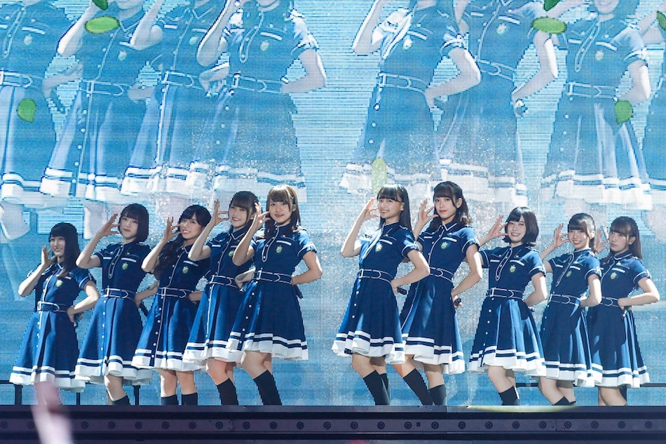 けやき坂46、“ハッピーオーラ”で快進撃