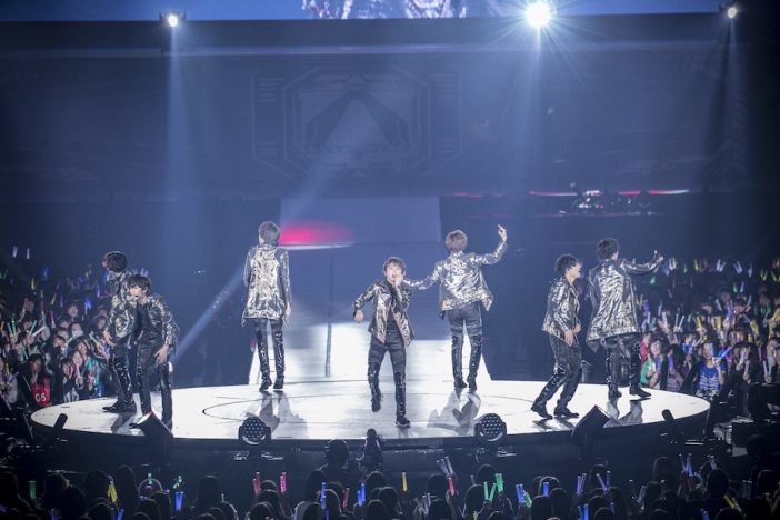 超特急、ライブで強めた存在感とチームワーク アリーナツアー『the end for beginning』レポ