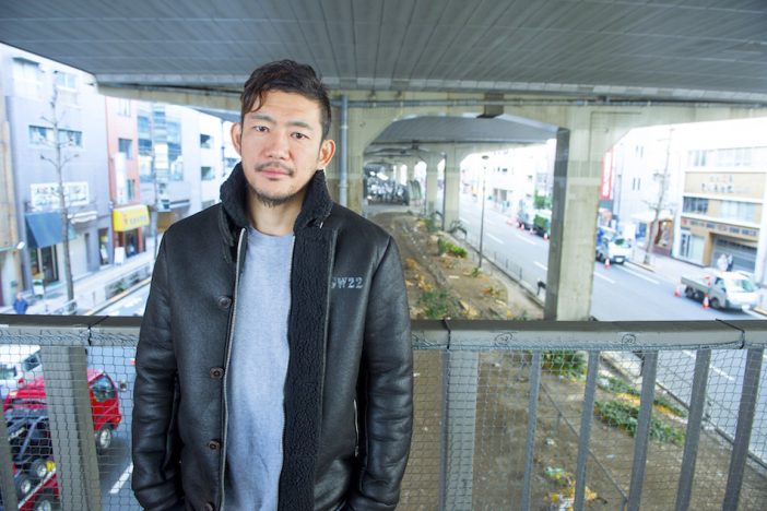 BRAHMAN TOSHI-LOWが語る、問いかけの先にあるもの「長くやりたいがためじゃなく、今をぶつけあってる」