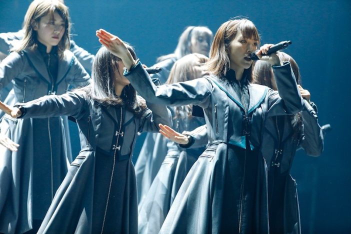欅坂46による、セルフイメージのポジティブな“破壊”　デビュー2周年ライブを見て