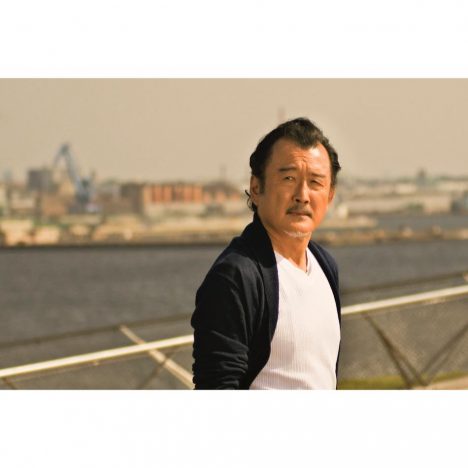 『おっさんずラブ』黒澤部長のインスタが大人気!? 田中圭の“盗撮写真”を続々と投稿