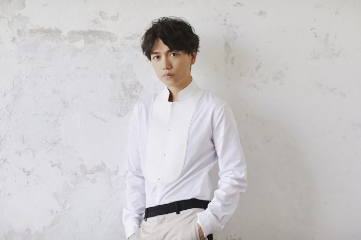 山崎育三郎、“歌手”として踏み出した新たな一歩 初の作詞曲からアーティストとしての進化を読む