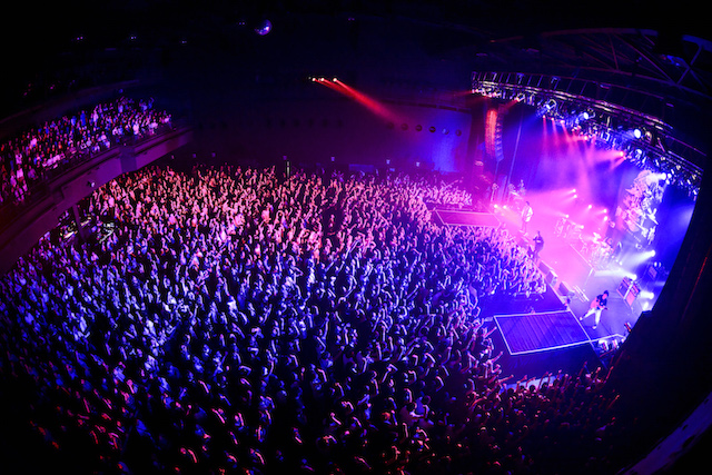 THE BACK HORNが体現する“生きる”ということ 20年の総括みせた『情景泥棒ファイナル』レポの画像1-2