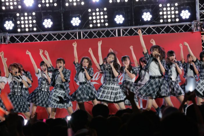 ラストアイドルの熱い夏がはじまった! 「好きで好きでしょうがない」披露も行われたサマステ初日