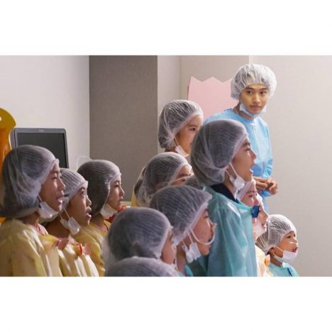 「365日の紙飛行機」合唱シーンに反響! 感動を生み出す『グッド・ドクター』収録現場に密着