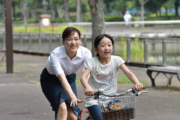 身近な愛が“小さな奇跡”を生みだす 『義母と娘のブルース』竹野内豊がつないだ母と娘の関係