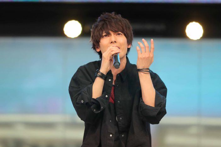 『ミュージカル刀剣乱舞』俳優 崎山つばさ、歌手としても飛躍へ 舞台とリンクするエンタメ力を読む