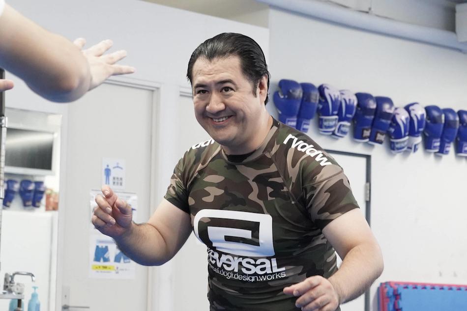 小手伸也、『SUITS/スーツ』で大好評!