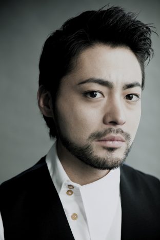 山田孝之、Netflixオリジナルシリーズ『全裸監督』で“AVの帝王”村西とおるに　「AVの帝王になります」