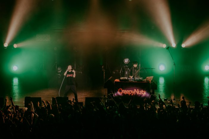 Creepy Nuts、“Jポップとしての存在”を模索する先に広がる期待 Zepp Tokyoワンマン振り返る