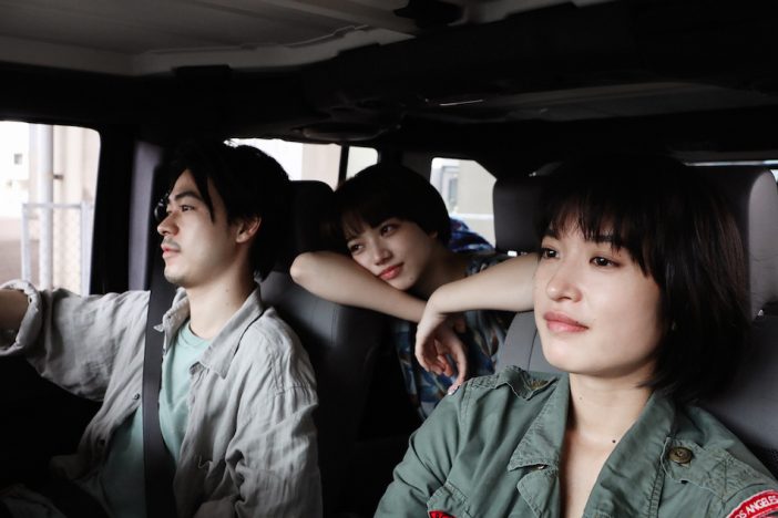 塩田明彦がとりかかった映画史上の宿題 『さよならくちびる』が描いた男と女と一台の車