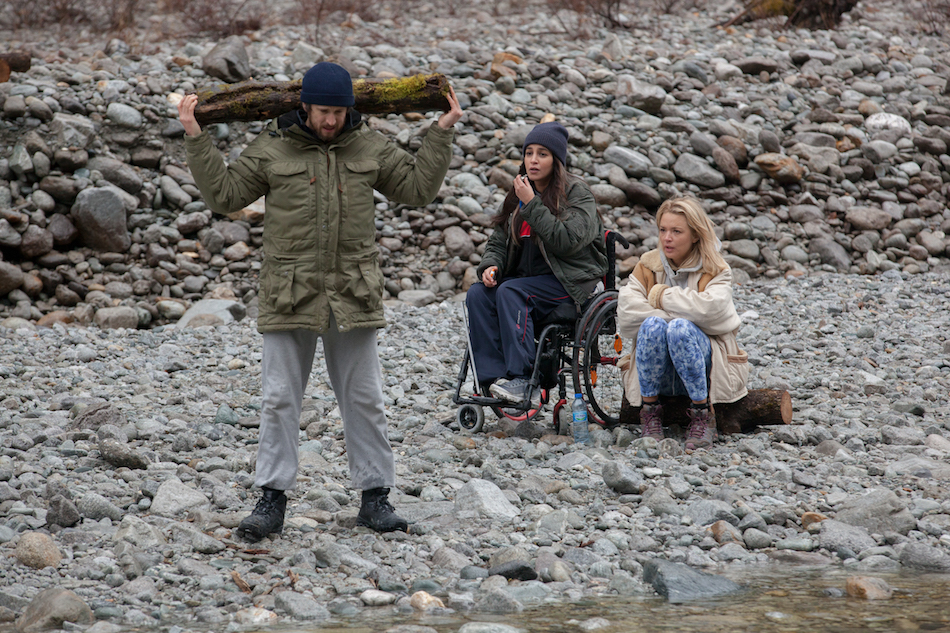 『シンク・オア・スイム』本編映像