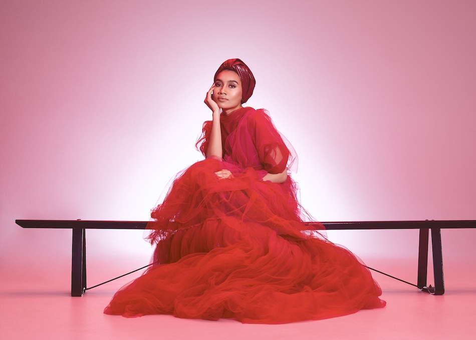 Yunaが『Rouge』で示すアイデンティティ