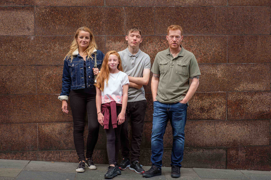 ケン・ローチ監督作『家族を想うとき』公開へ