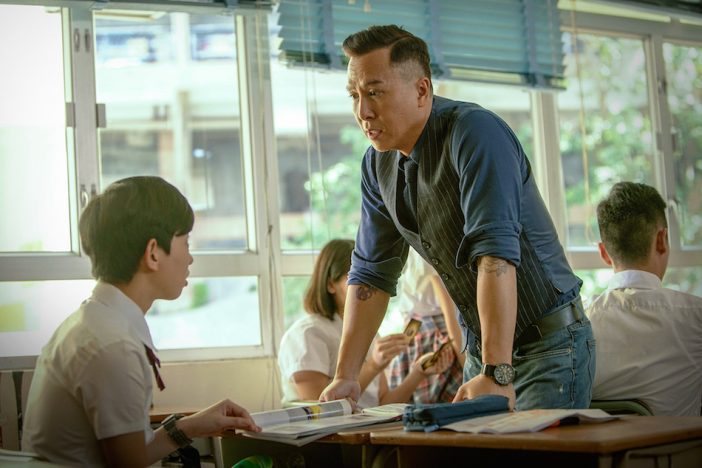 ドニー・イェン主演『スーパーティーチャー 熱血格闘』11月公開決定　米海兵隊出身の男が教師に