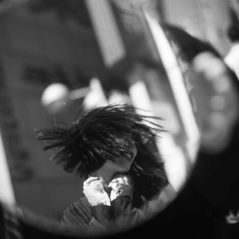 水咲加奈、活動10周年第1弾シングル「鏡よ鏡」リリース＆MV公開　ジャケ写はハービー・山口が撮影