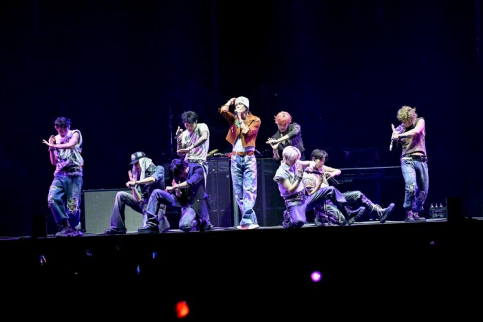 &TEAM、初見の観客も熱狂させる華やかなパフォーマンス OneRepublic来日公演スペシャルゲストの役割を見事完遂