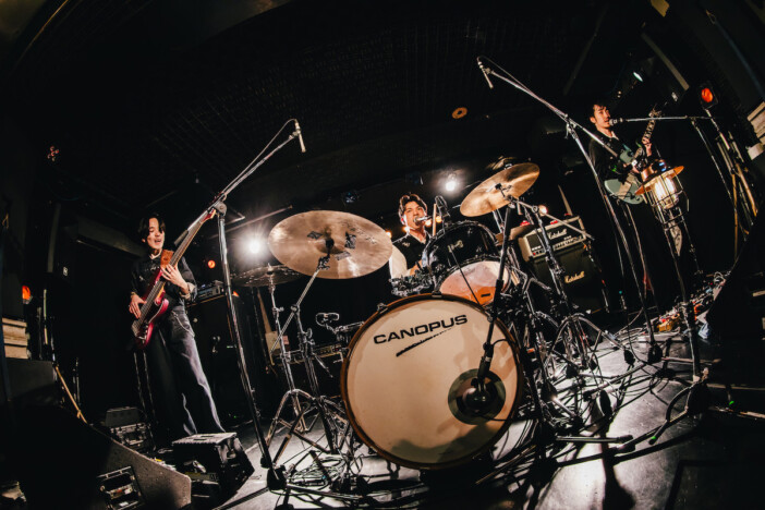 Nape、自主企画イベントで示した“モンスター”級のポテンシャル 気鋭3バンドと共に届けた至高の夜