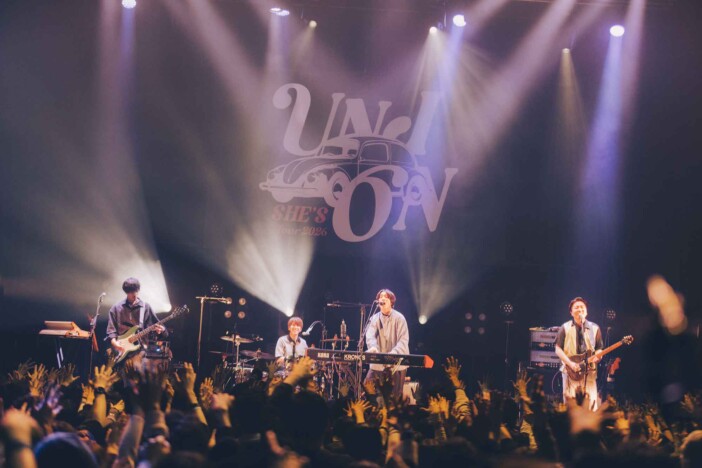 SHE'S、今新たな地平へ! 3年ぶり対バンツアー最終公演レポ――NELKEと通ずる信念、奏でた調和の音楽