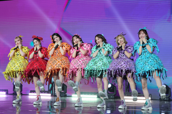 FRUITS ZIPPER、Juice=Juiceらと『今日好き』が生み出した熱狂――ABEMA「最強バズりソング歌謡祭」レポ