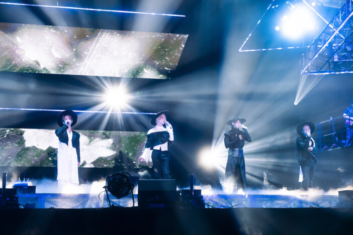 SHINee「皆さんが僕の希望です」ーー日本デビュー15周年、ベルーナドームで提示した“これから始まる物語”