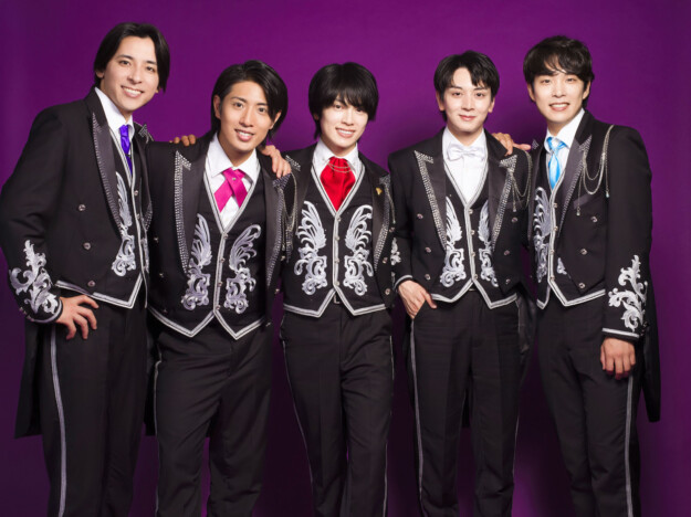 SHiZUKUが切り開く人生の第二章 多彩な経歴、音楽への愛情、デビュー曲「秘密のヴィンテージ」を語り尽くす