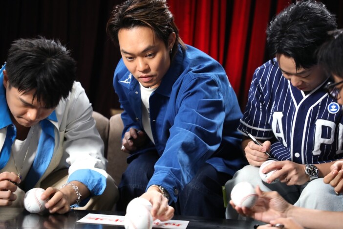 『最初の半歩』日本版予告公開 トニー・ウーらによる“同窓会”特別映像が劇場で上映へ