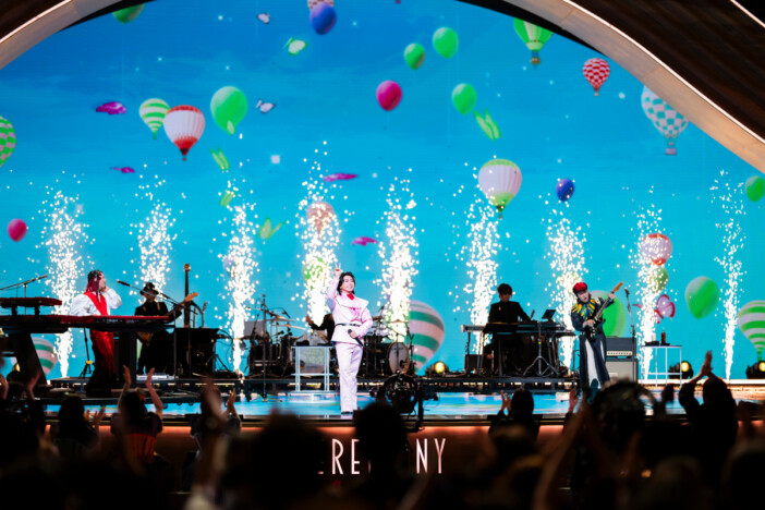 『Mrs. GREEN APPLE presents “CEREMONY”』DAY2レポート 上白石萌音、FRUITS ZIPPER、ホルモン…越境する表現の凄み