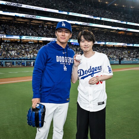 『ゴジラ-0.0』神木隆之介がドジャースタジアム始球式に登板 山本由伸と“バッテリー”に