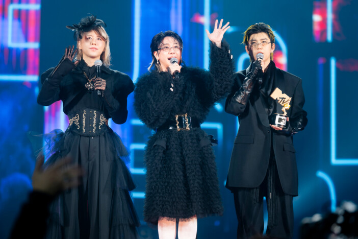 Mrs. GREEN APPLEサプライズ登場も SixTONES、EBiDAN、=LOVEら話題のアーティストが集結『MTV VMAJ 2026』レポート