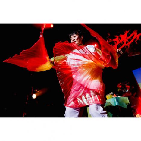 水曜日のカンパネラはライブ・エンタテインメントの新基準を示したーー『未確認ツアー』レポート