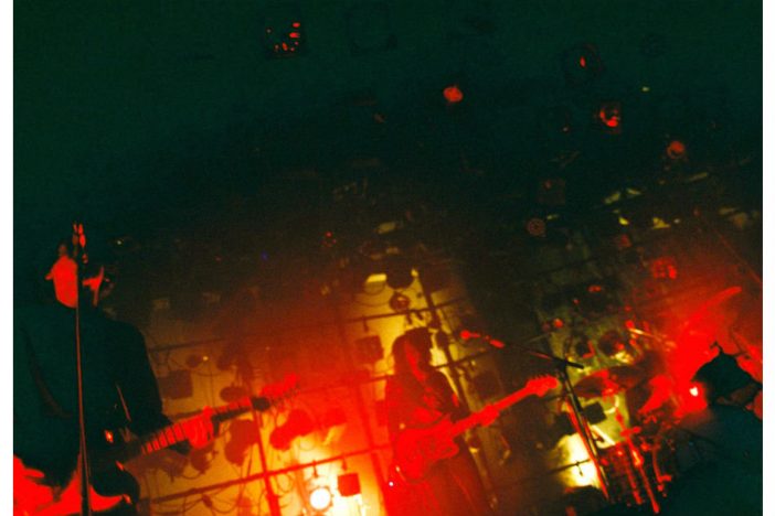 THE NOVEMBERSのライブから目が離せない理由 「タフさ」と「品性」から読み解く