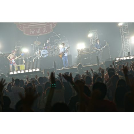 グッドモーニングアメリカが初武道館公演で見せた、「感謝」と「挑戦」のパフォーマンス