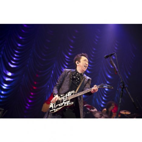 布袋寅泰が世界に立ち向かい続ける理由ーー35周年ツアーで見せた洋楽ルーツと意地