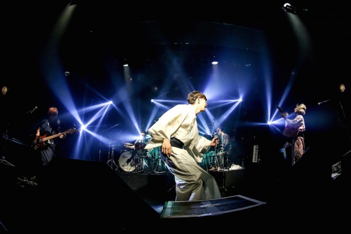 LACCO TOWER、15年の軌跡を示した『黒白歌合戦』 松川「これからもついてきてください」