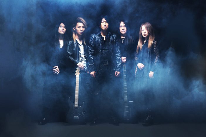 GALNERYUSが追求する、ヘヴィメタルとしての“新しさ” 「引き出しが増えていくことが大事」