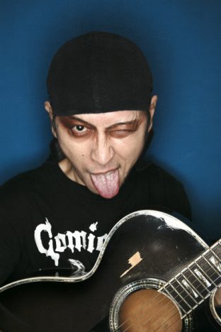 遠藤ミチロウが語る、THE STALINとブラックユーモア「自分がパンクっていうふうには考えてない」