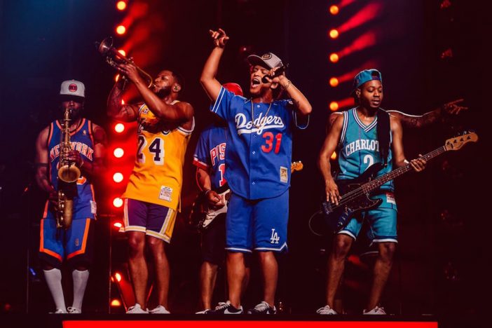 ブルーノ・マーズの天才的なパフォーマンスに釘付け! 極上のエンターテインメントショーを観た