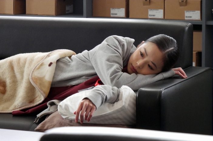 二宮和也の右腕“ねこちゃん”役で話題 女優・趣里、『ブラックペアン』で放つミステリアスな魅力