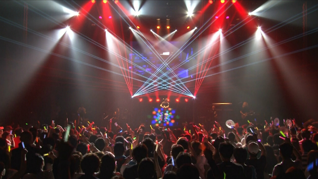 マーク・パンサー、47都道府県ツアー敢行 小室哲哉からの言葉を胸にDJで繋ぐ“globeへの思い”の画像1-1